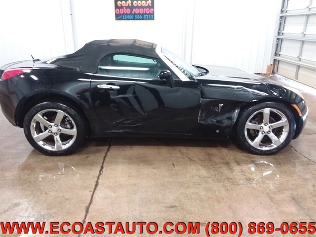 Used 2007 Pontiac Solstice GXP w/ Premium Package RWD image 2