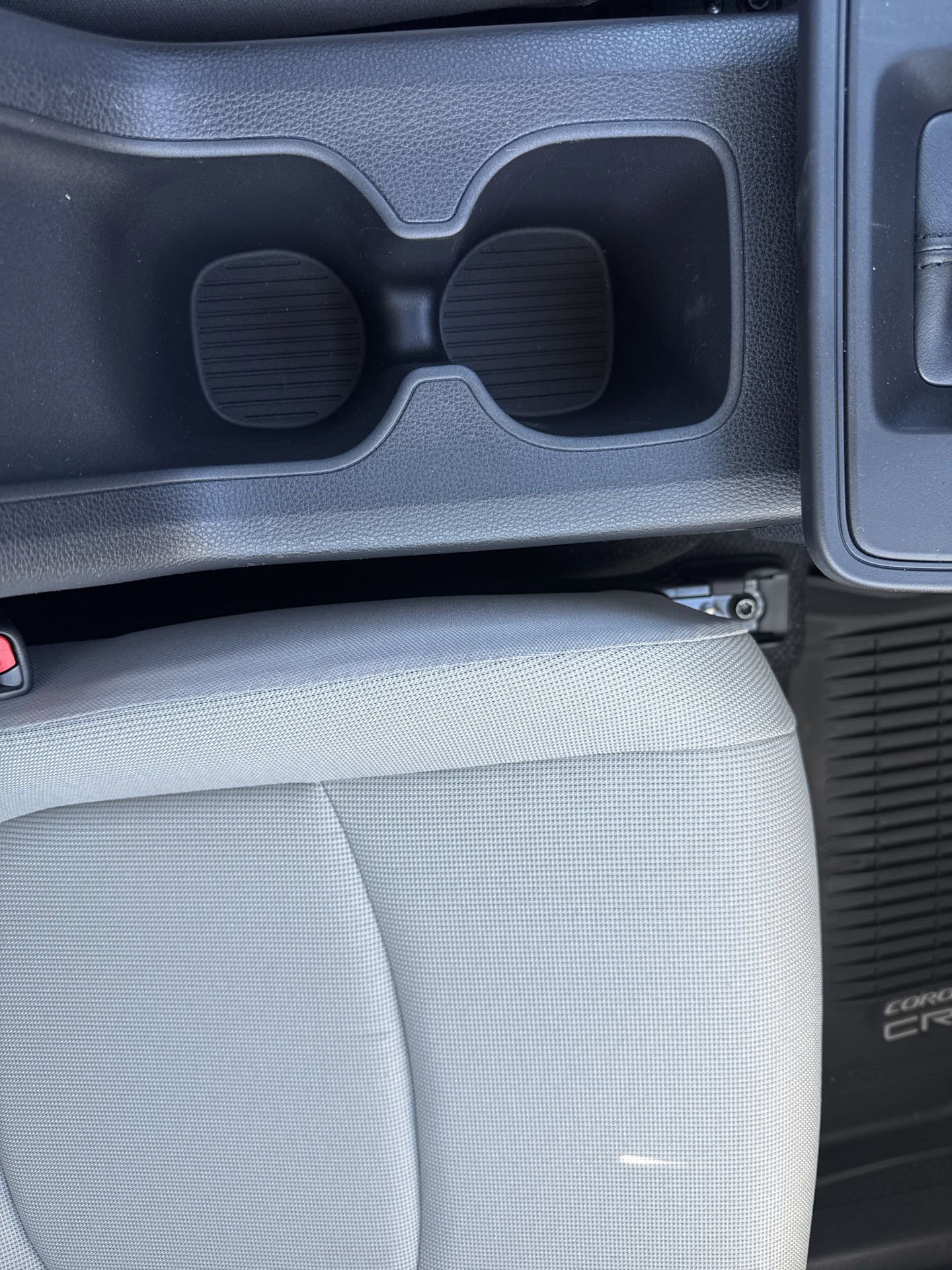 New 2026 Toyota Corolla Cross L image 38