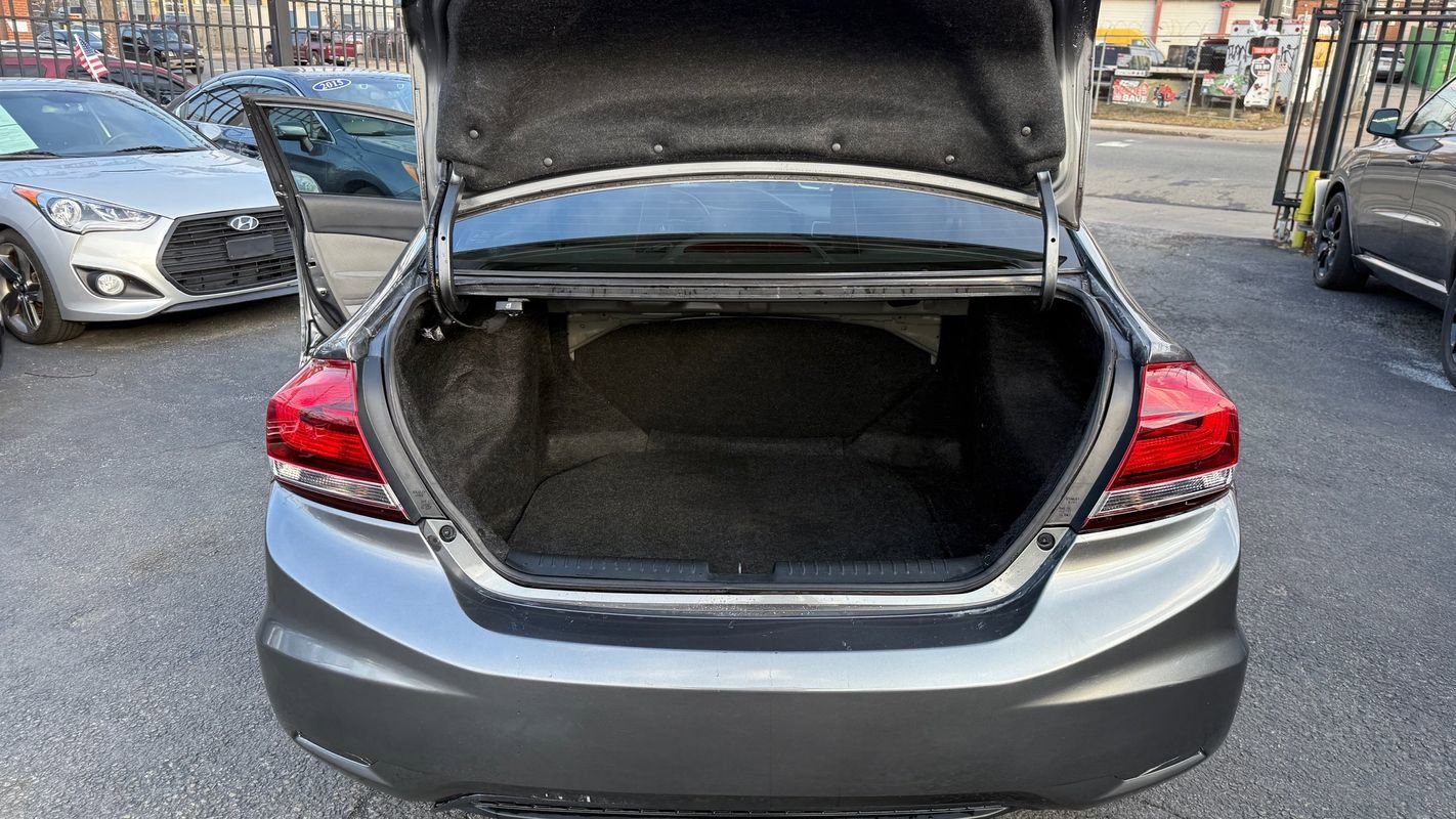 Used 2013 Honda Civic LX image 13