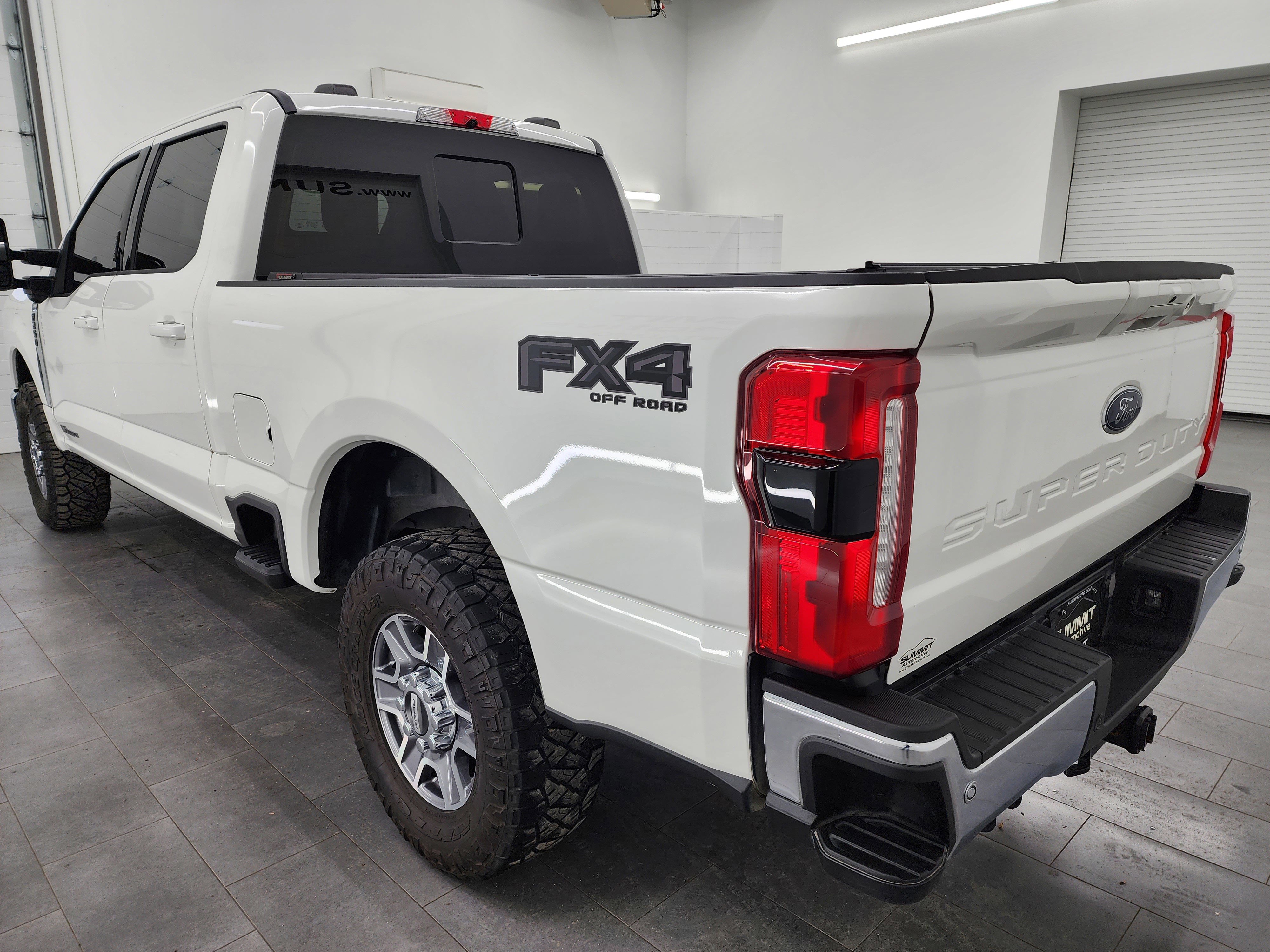 Used 2024 Ford F250 Lariat w/ Lariat Ultimate Package image 6