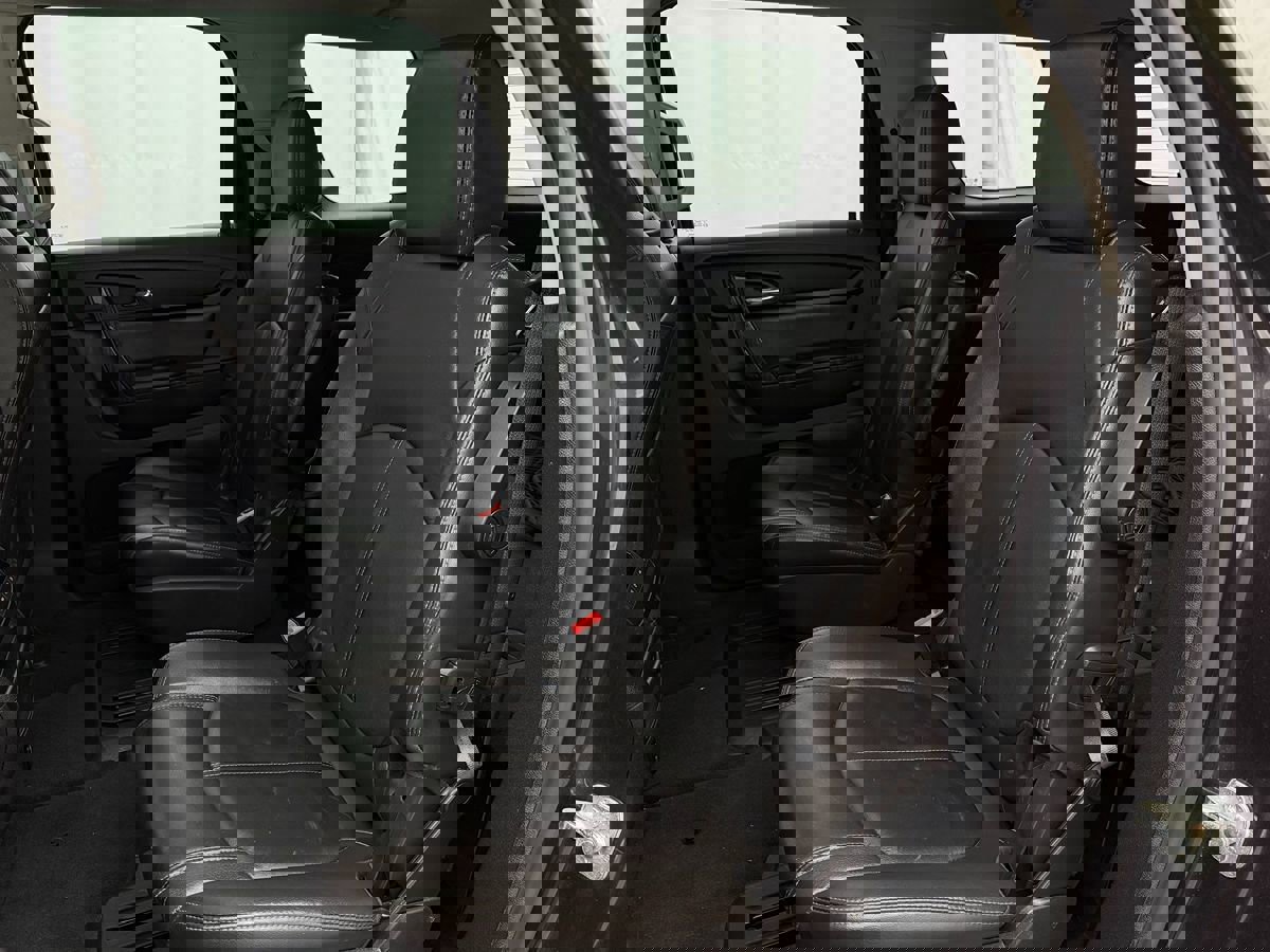 Used 2017 GMC Acadia Limited SLT image 29