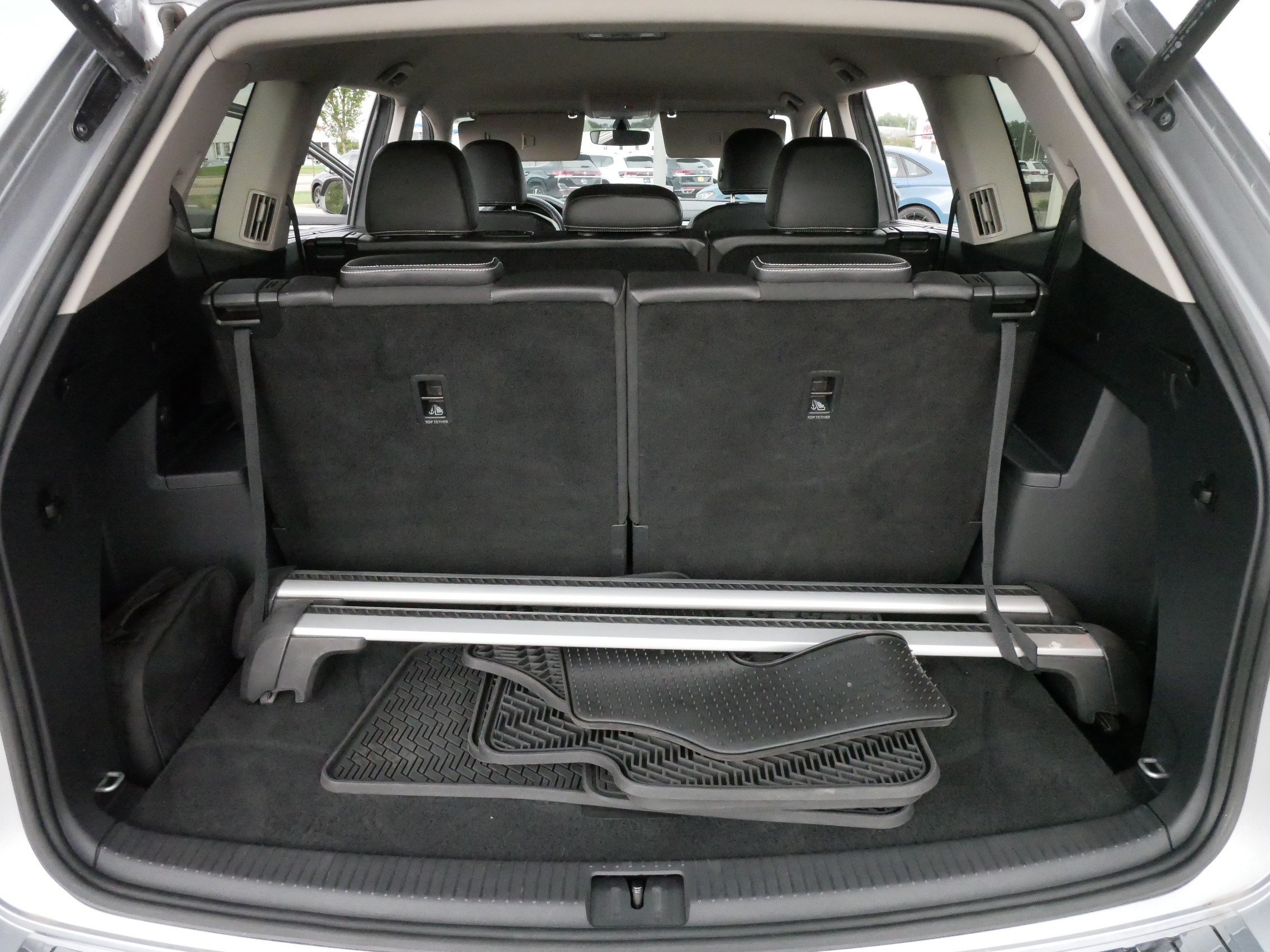 Used 2023 Volkswagen Atlas SE AWD/4WD image 18