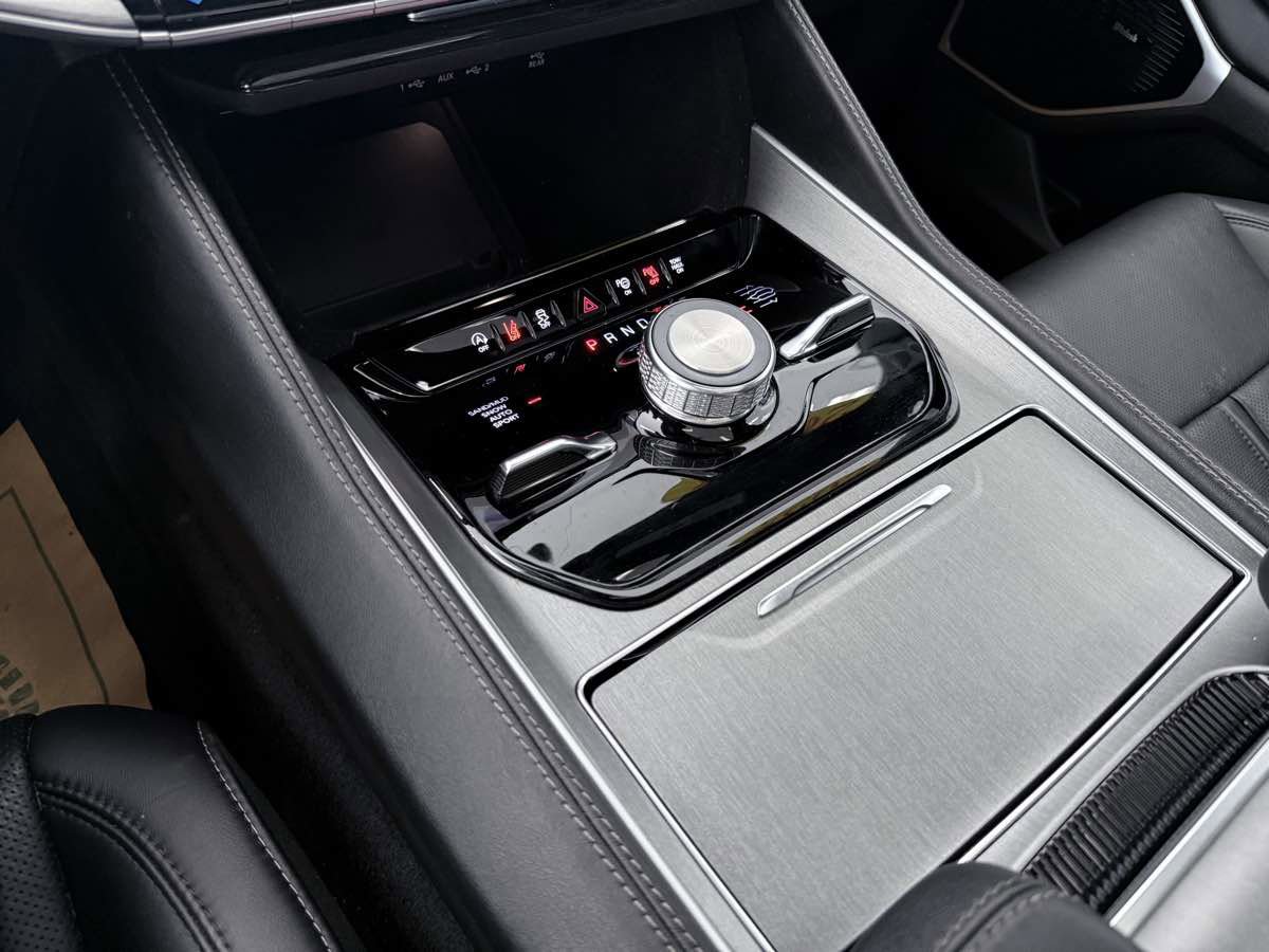 Used 2025 Jeep Wagoneer L Series III w/ Premium Group I AWD/4WD image 59