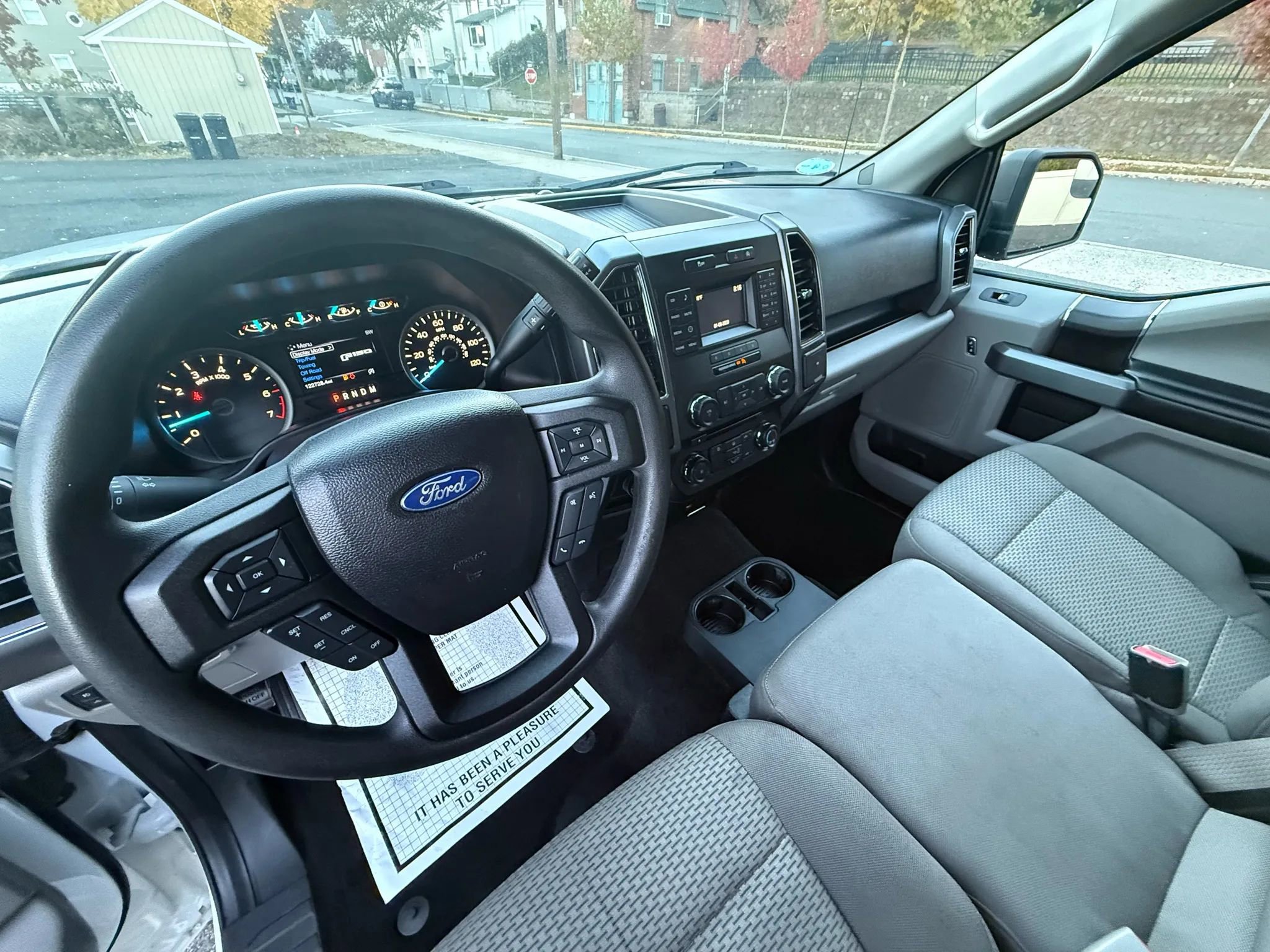 Used 2017 Ford F150 XLT w/ Trailer Tow Package image 23