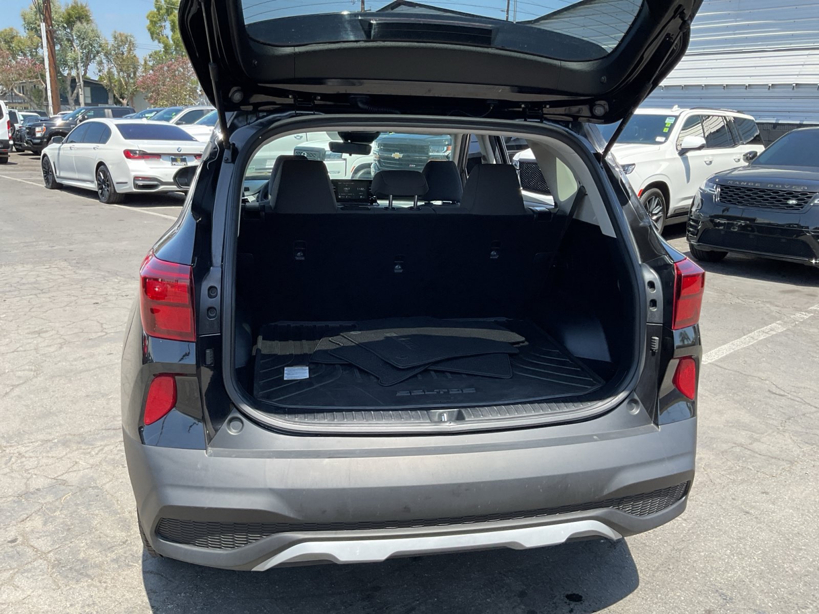 Used 2022 Kia Seltos LX AWD/4WD image 25