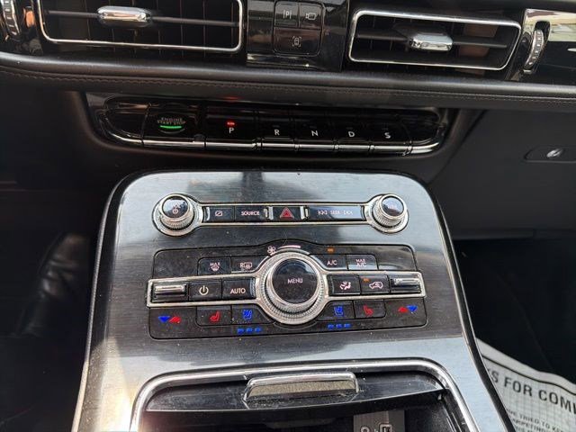 Certified 2022 Lincoln Nautilus Reserve w/ Luxury Package image 20