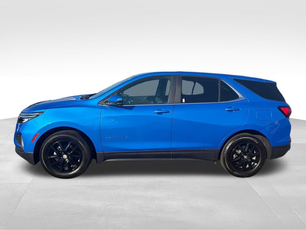 Used 2024 Chevrolet Equinox LT FWD image 2