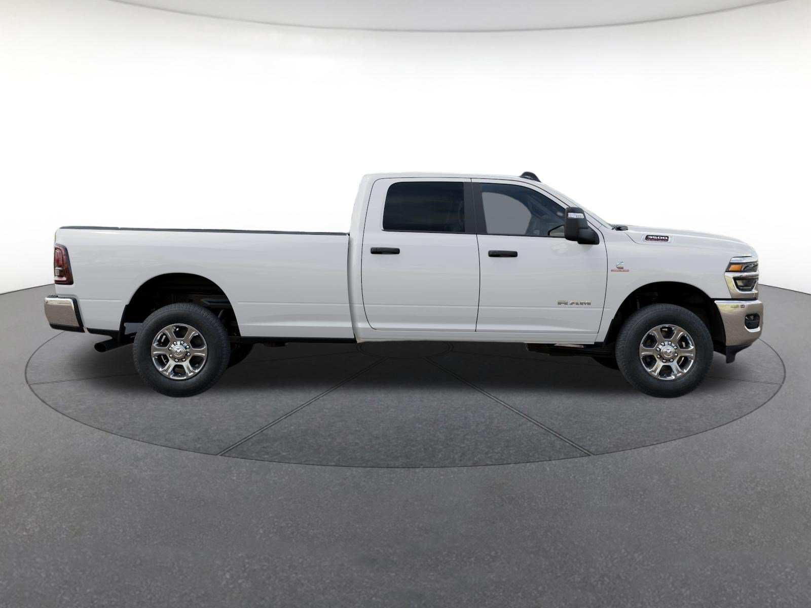New 2026 RAM 3500 Big Horn AWD/4WD image 21