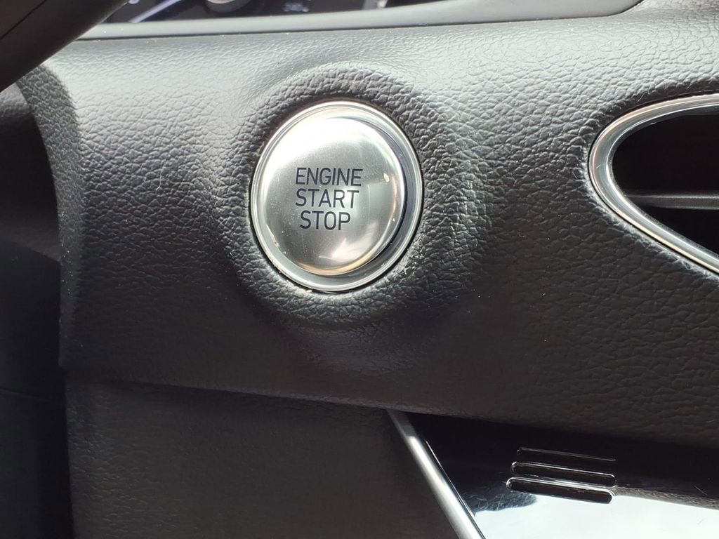 Used 2023 Hyundai Sonata SEL w/ Cargo Package FWD image 15