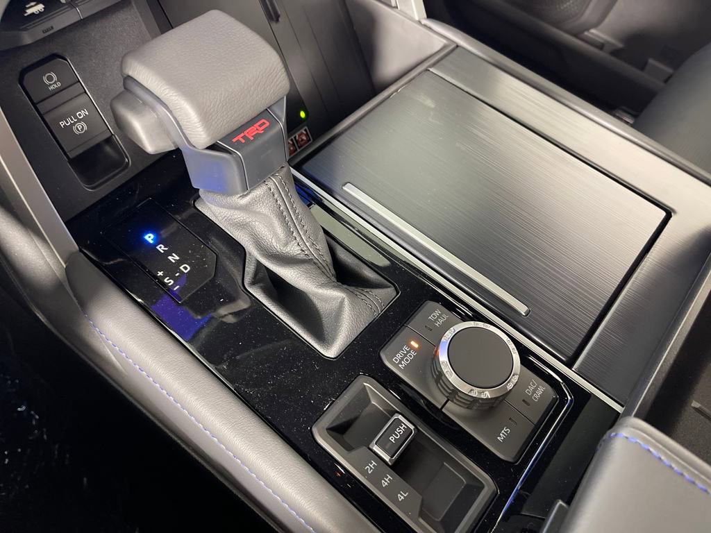 New 2025 Toyota Sequoia Platinum image 22