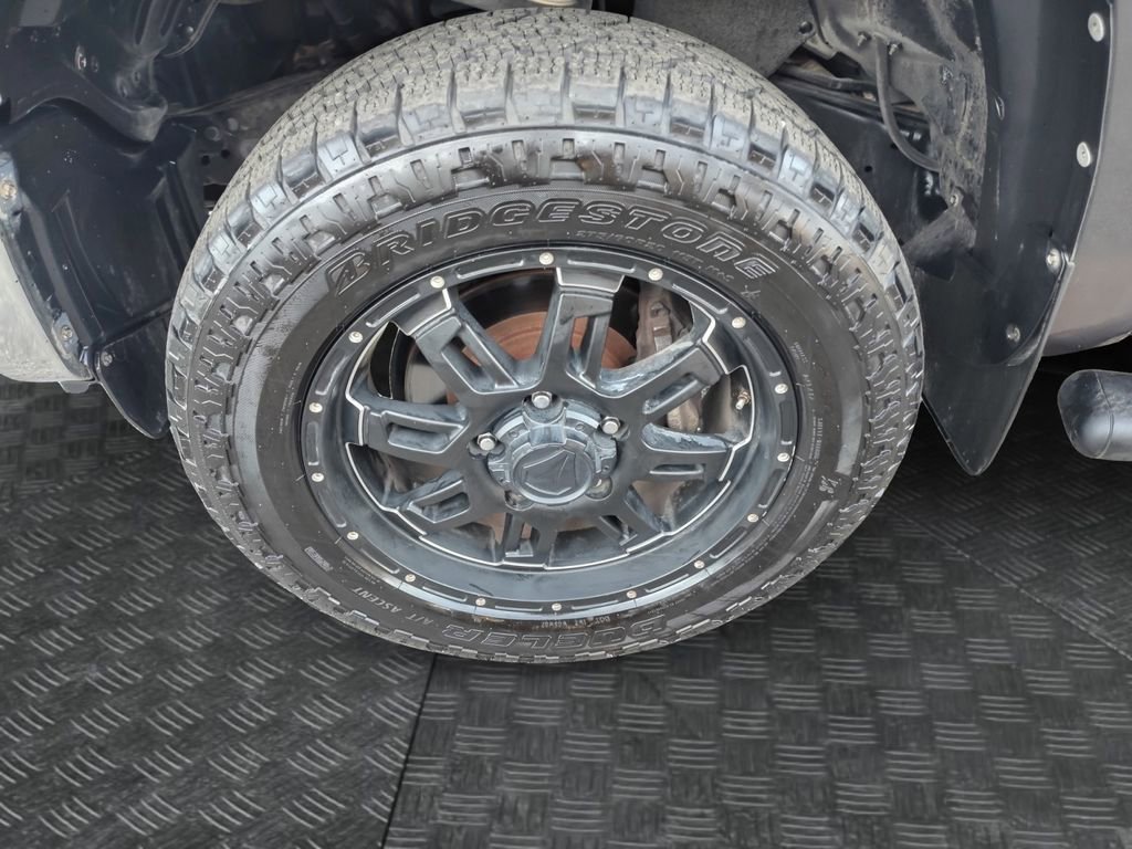 Used 2017 Toyota Tundra SR5 image 23