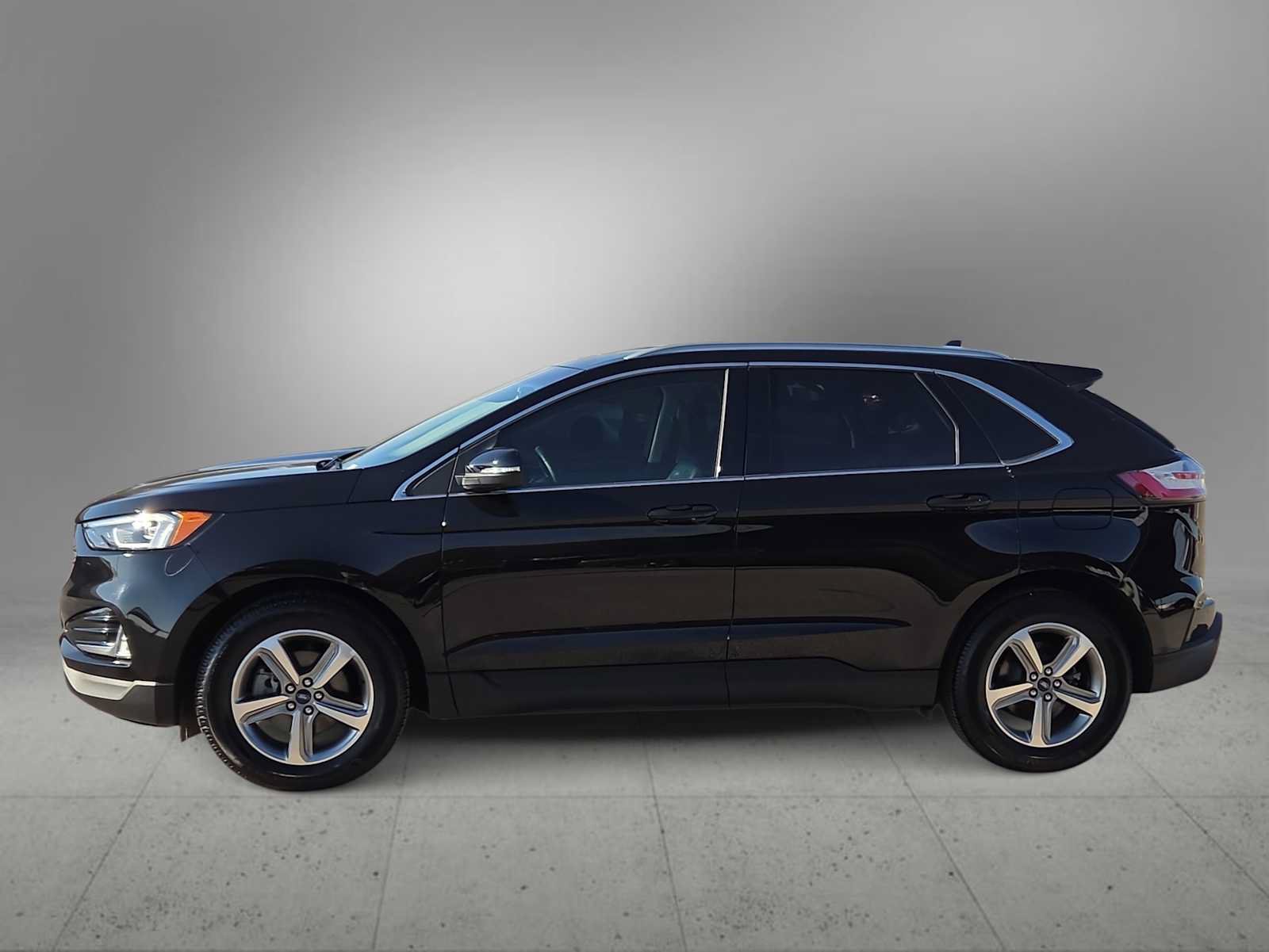 Used 2020 Ford Edge SEL w/ Convenience Package FWD image 5