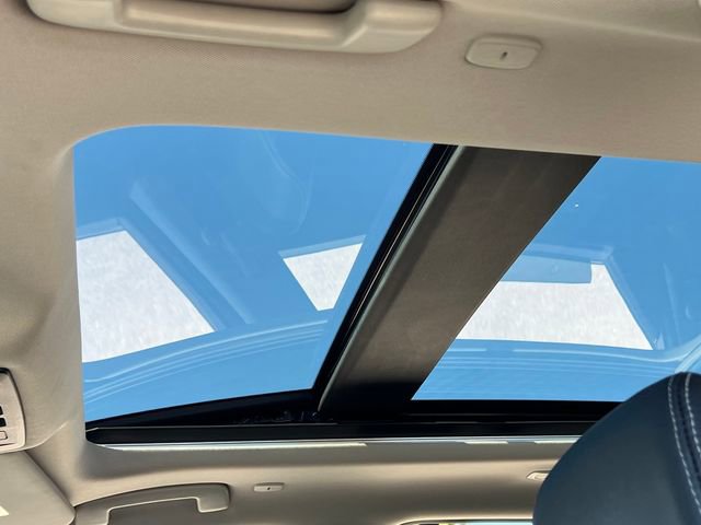 Certified 2024 Nissan Rogue SL w/ SL Premium Package image 22