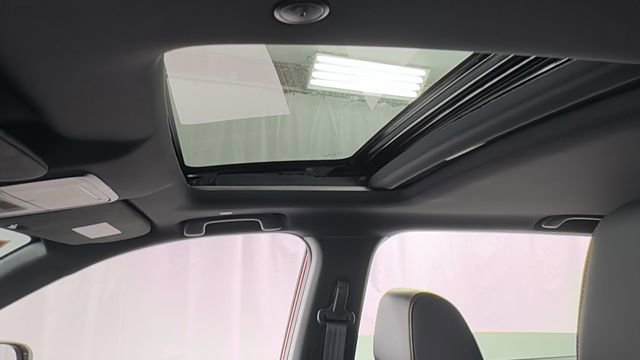 Used 2025 Honda CR-V Sport Touring image 36