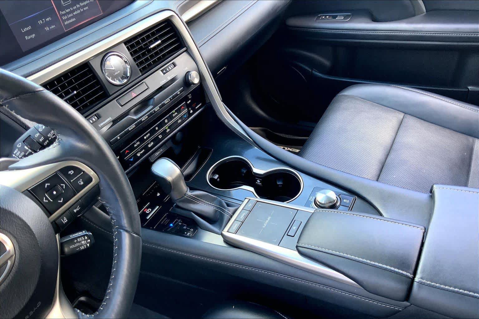 Used 2022 Lexus RX 350 FWD image 16