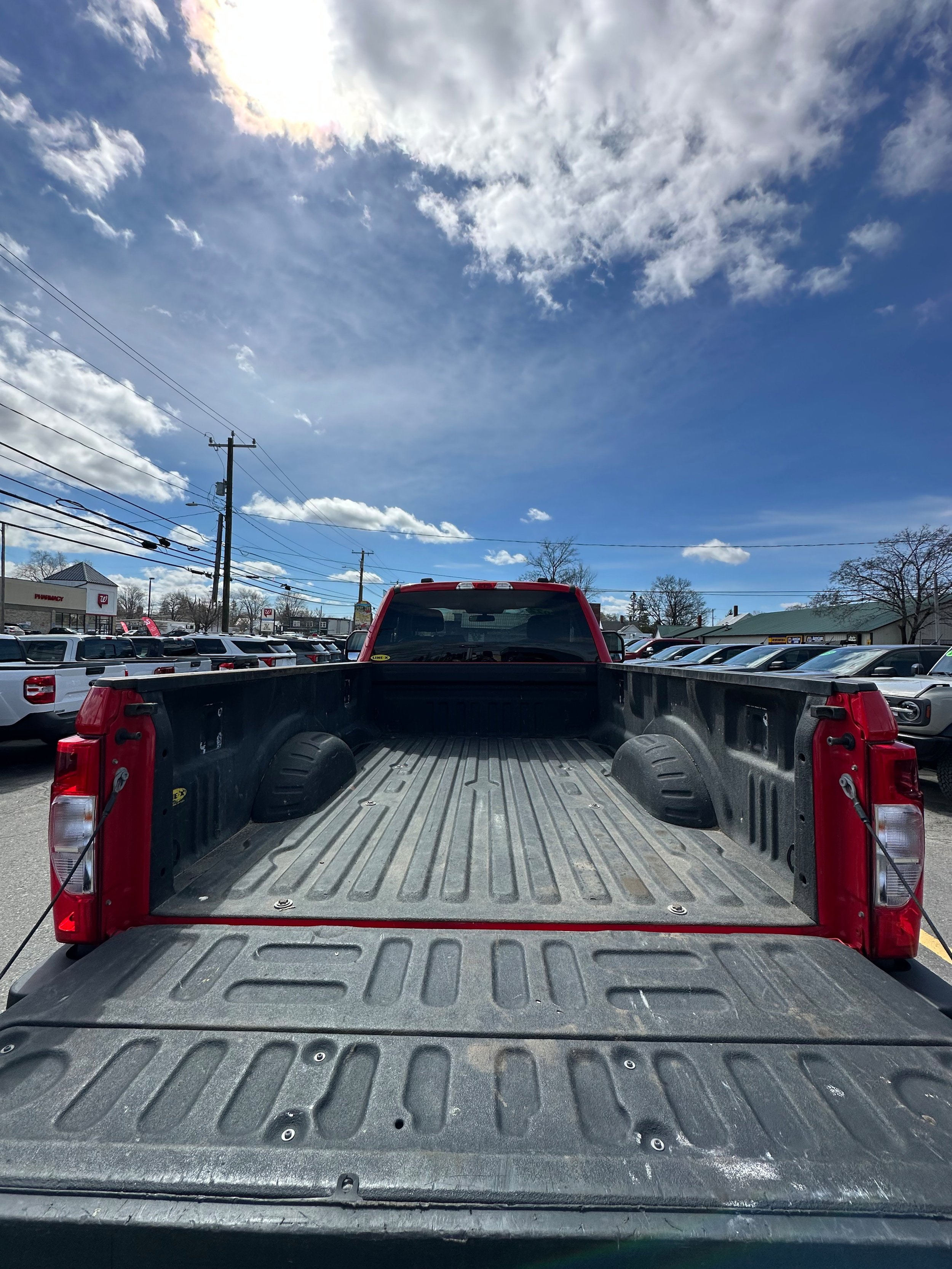 Used 2022 Ford F350 XL w/ Power Equipment Group AWD/4WD image 9