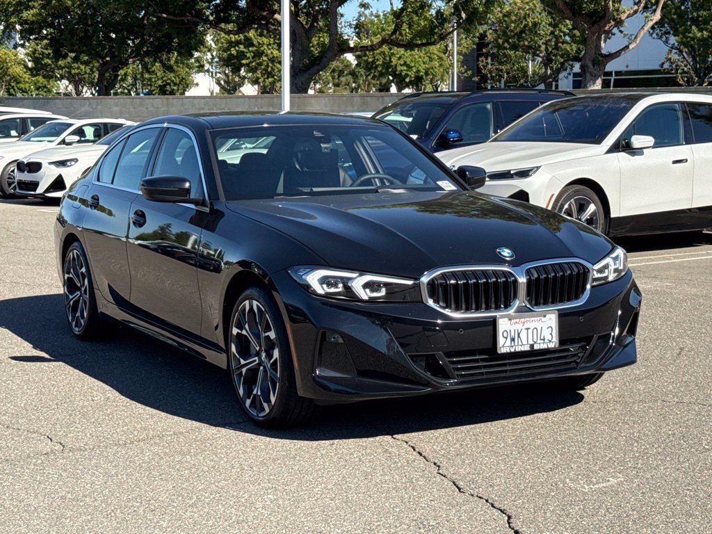 Used 2026 BMW 330i Sedan w/ Premium Package RWD image 7