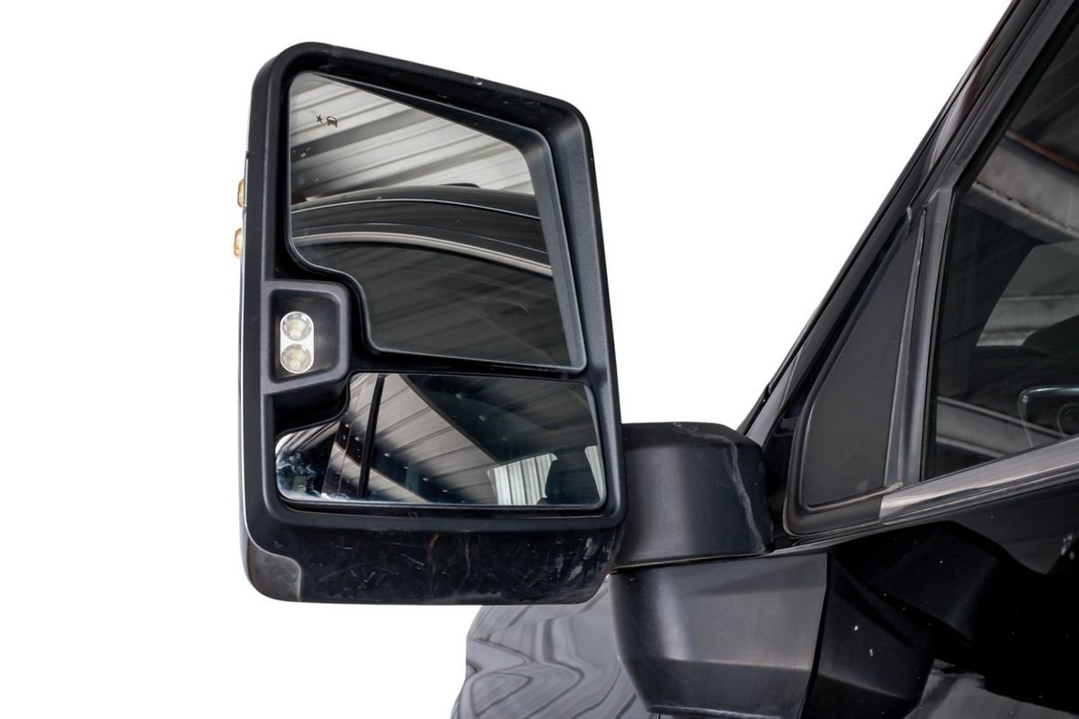 Used 2020 Chevrolet Silverado 2500 LTZ w/ LTZ Texas Edition image 36