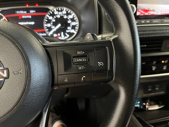 Used 2024 Nissan Rogue S AWD/4WD image 27