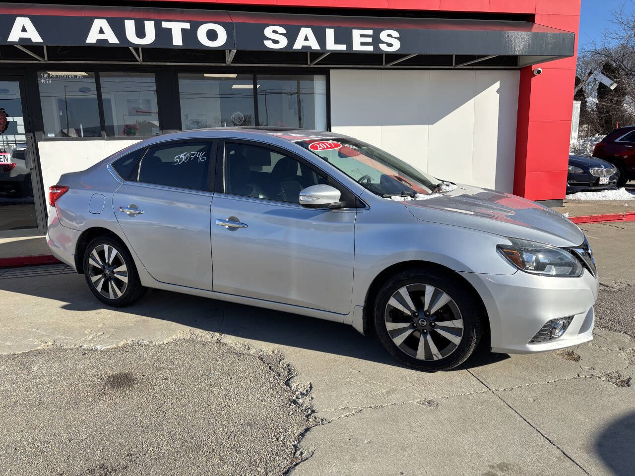 Used 2017 Nissan Sentra SL w/ SL Premium Technology Package FWD image 6