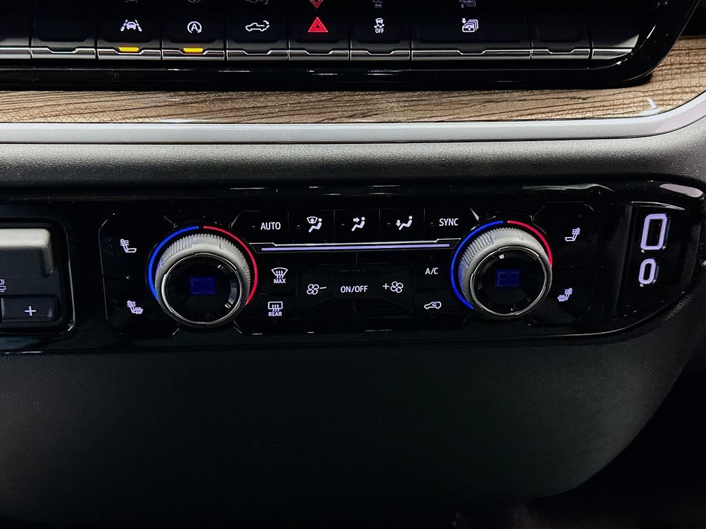 New 2026 Chevrolet Silverado 1500 RST AWD/4WD image 19