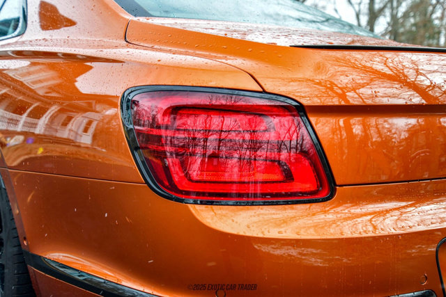 Used 2024 Bentley Flying Spur W12 image 48