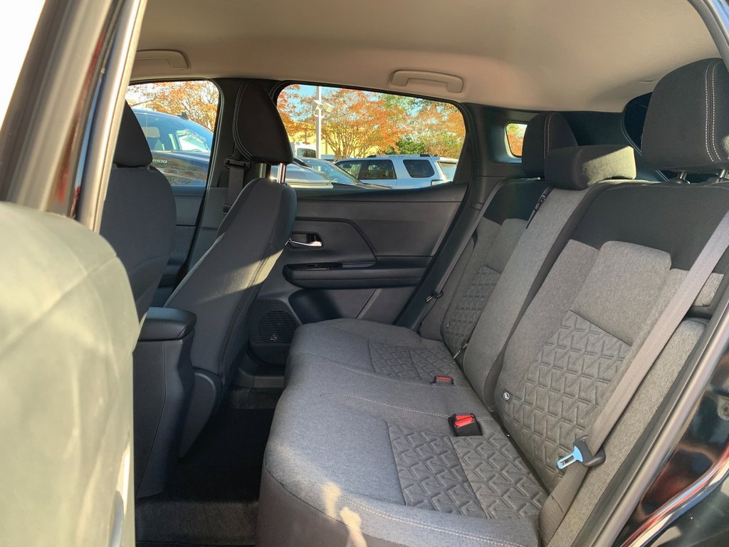 New 2026 Nissan Kicks SV image 16