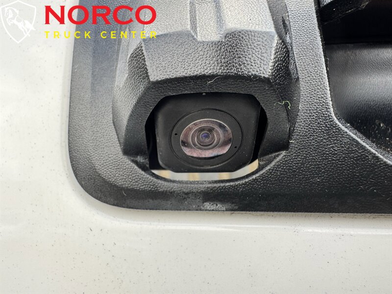 Used 2016 Toyota Tundra SR RWD image 8