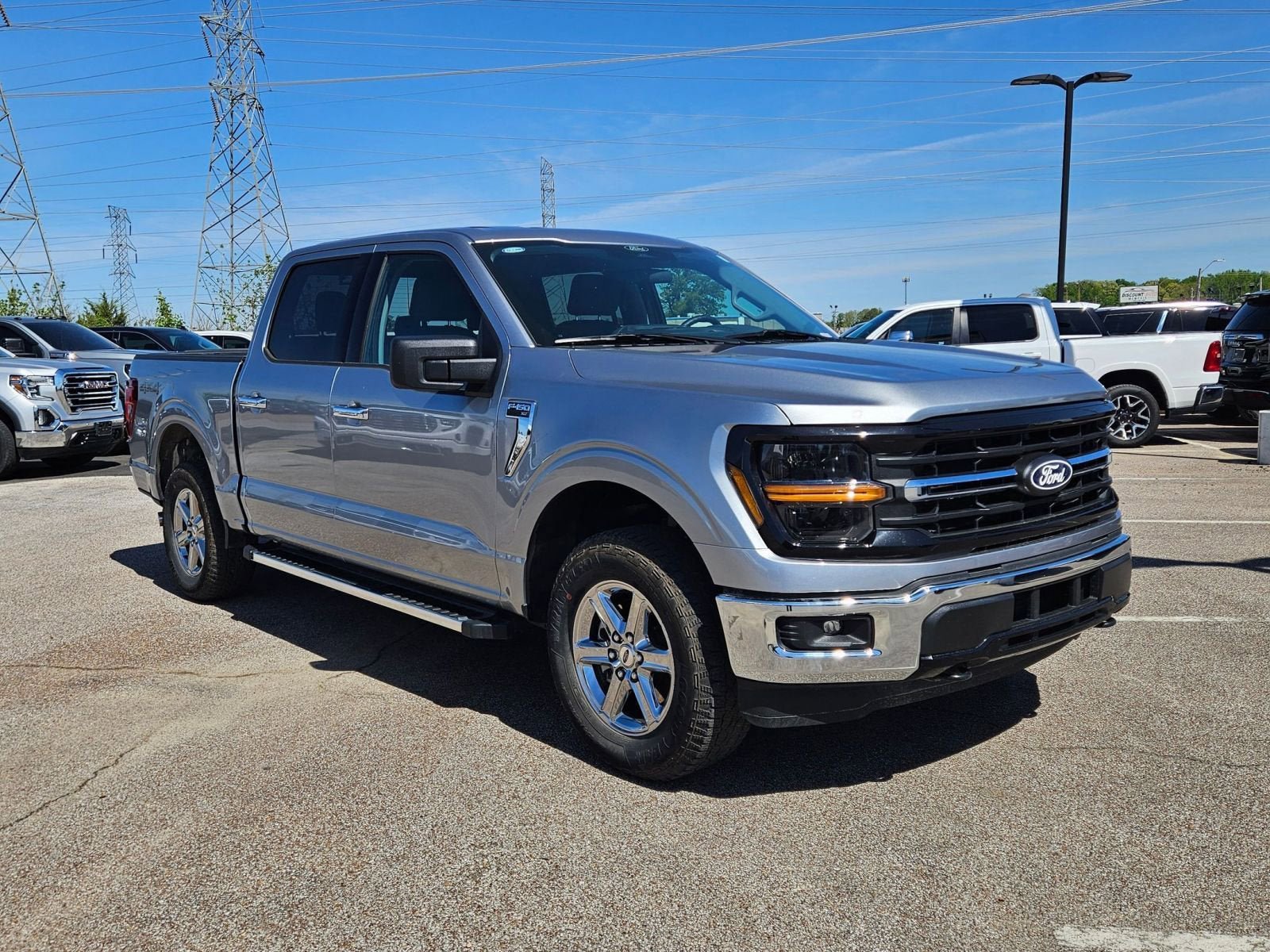Used 2025 Ford F150 XLT w/ Equipment Group 301A Standard AWD/4WD image 8