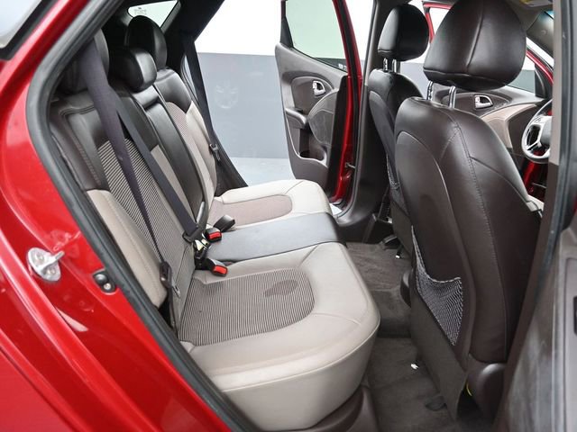 Used 2013 Hyundai Tucson GLS image 22