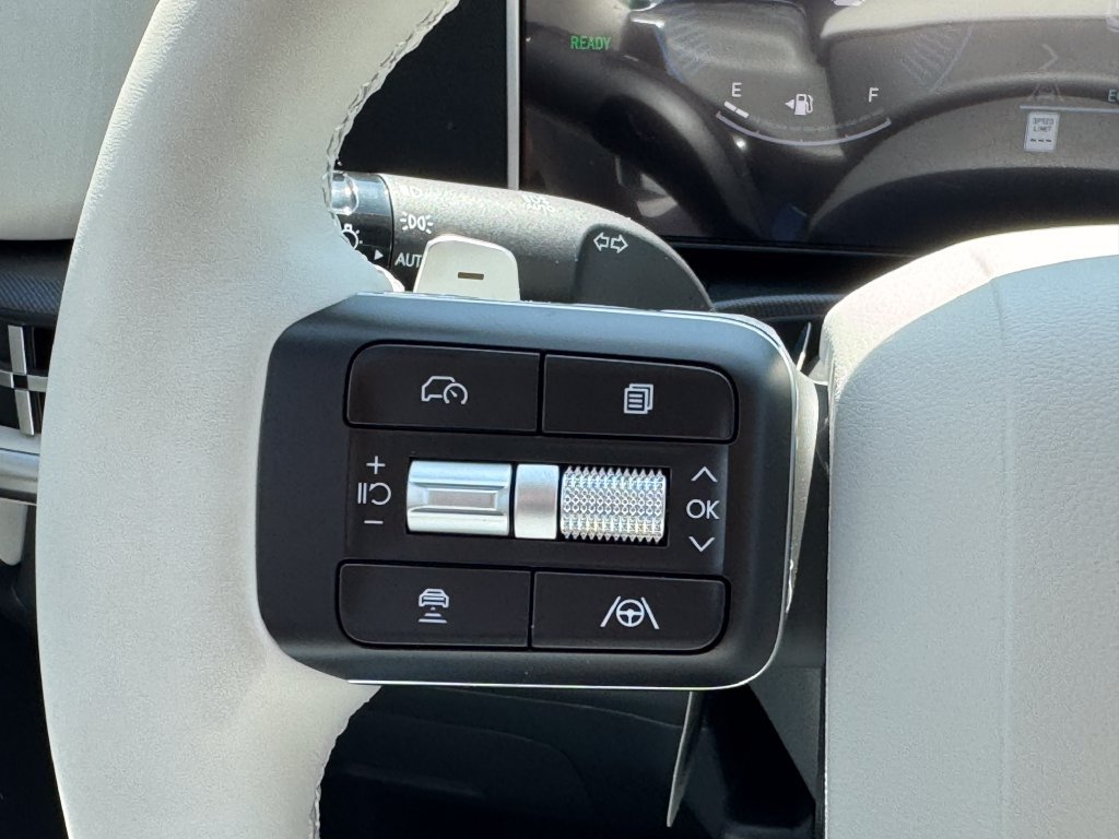 New 2026 Hyundai Santa Fe SE FWD image 24