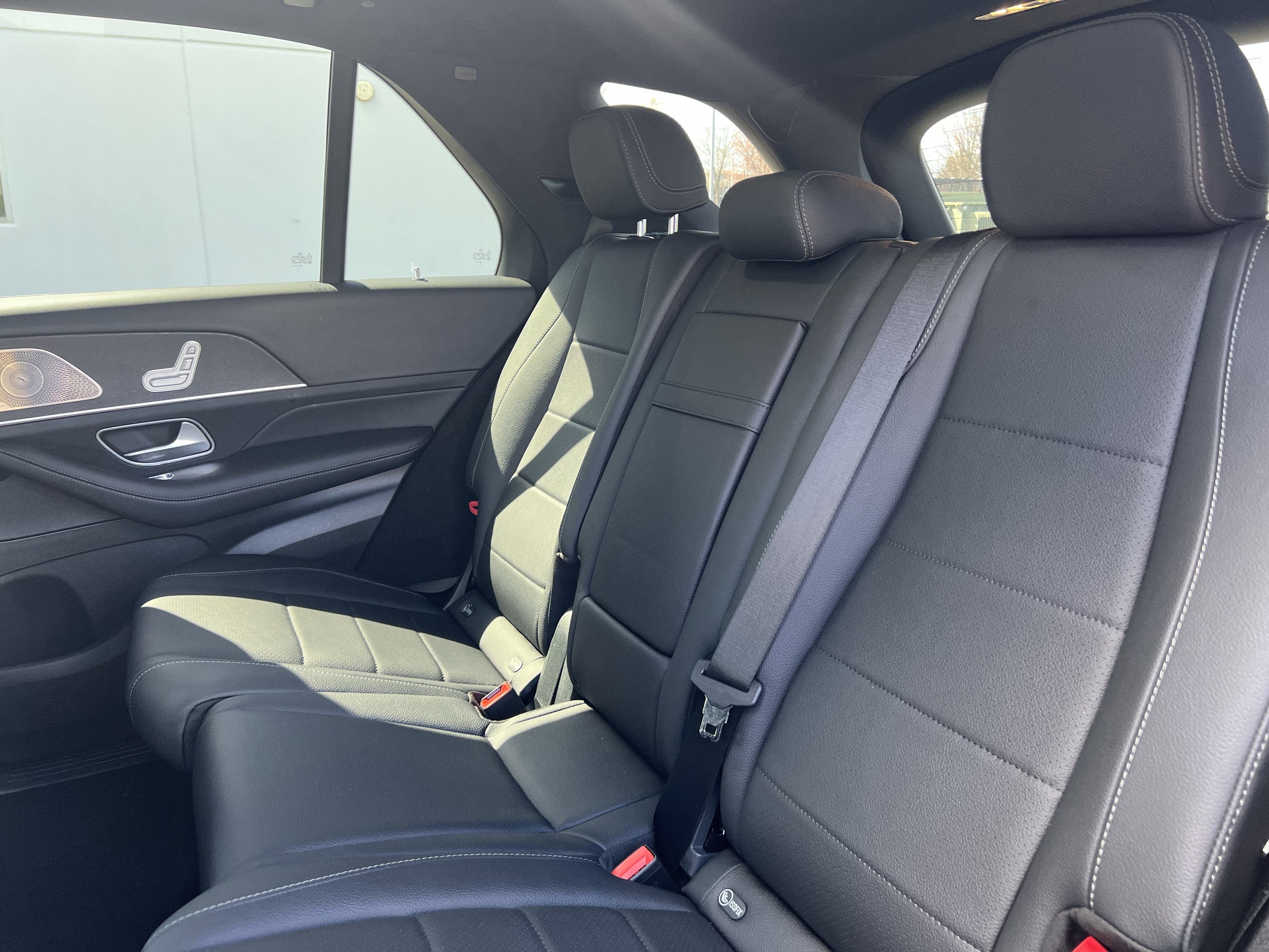 Certified 2025 Mercedes-Benz GLE 450 4MATIC image 33