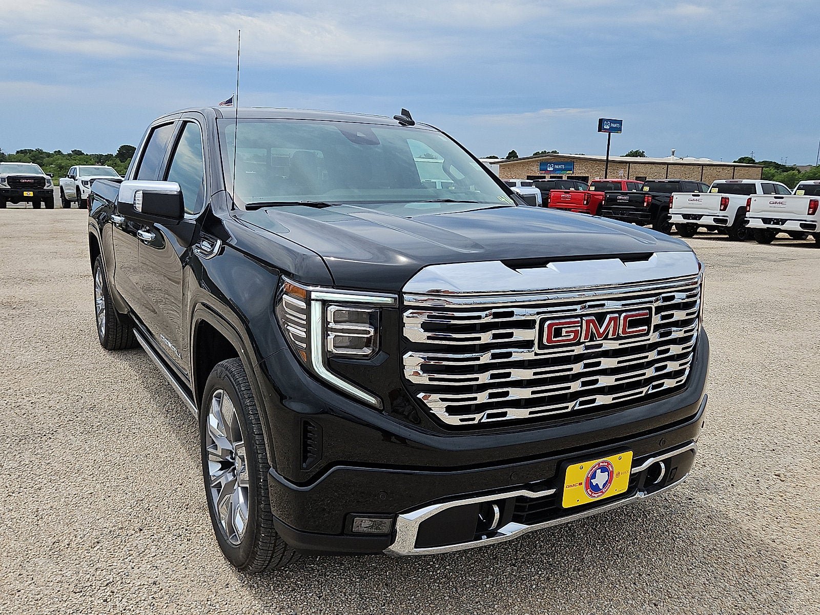New 2026 GMC Sierra 1500 Denali AWD/4WD image 7