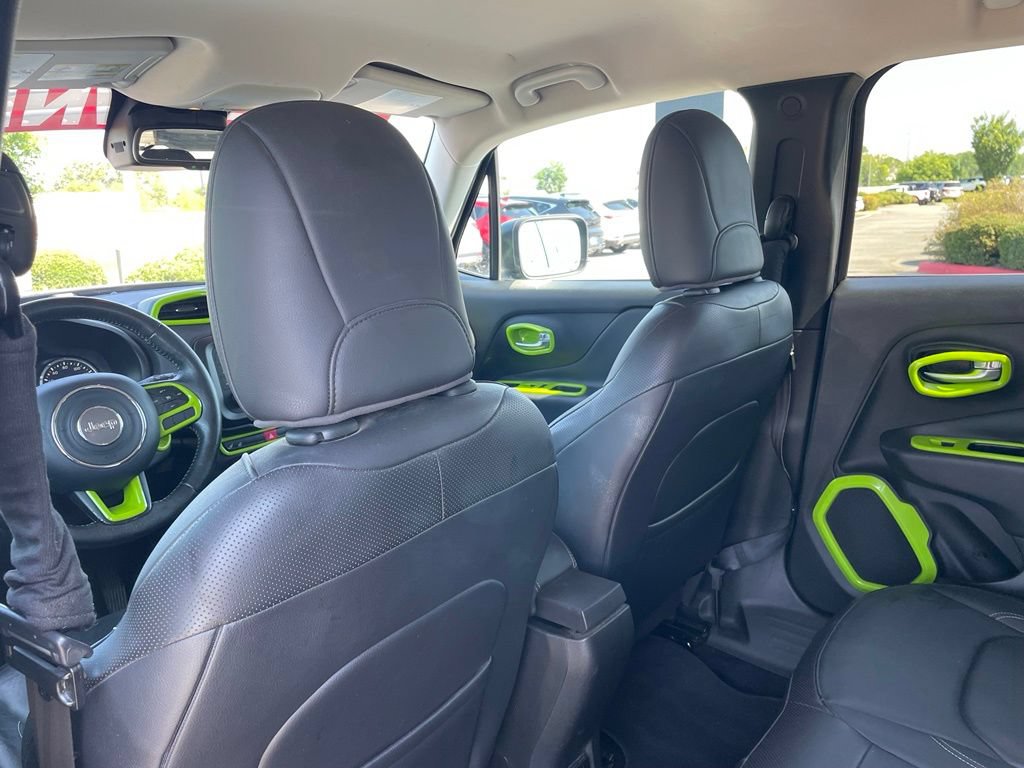 Used 2016 Jeep Renegade Limited FWD image 26
