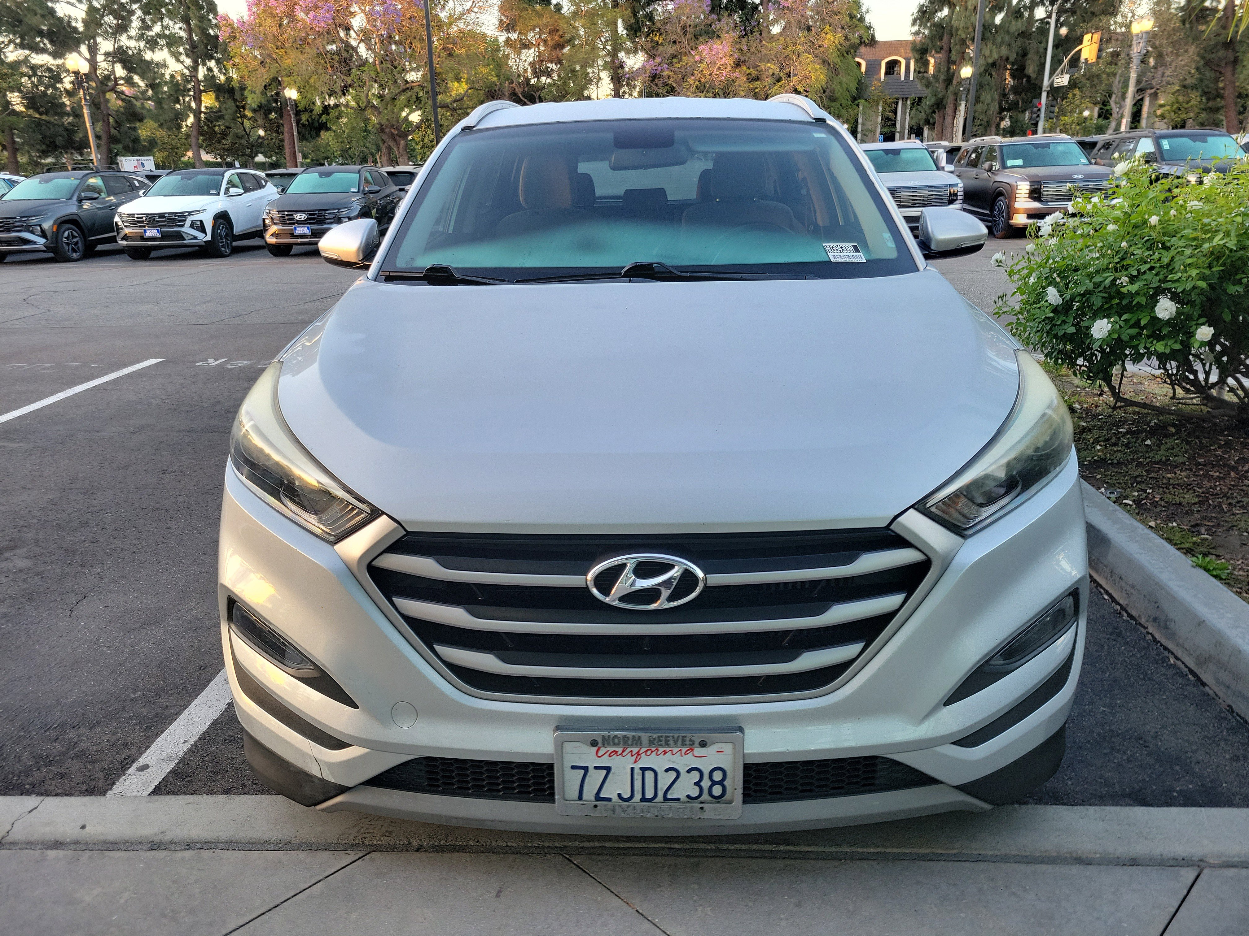 Used 2017 Hyundai Tucson Sport image 2