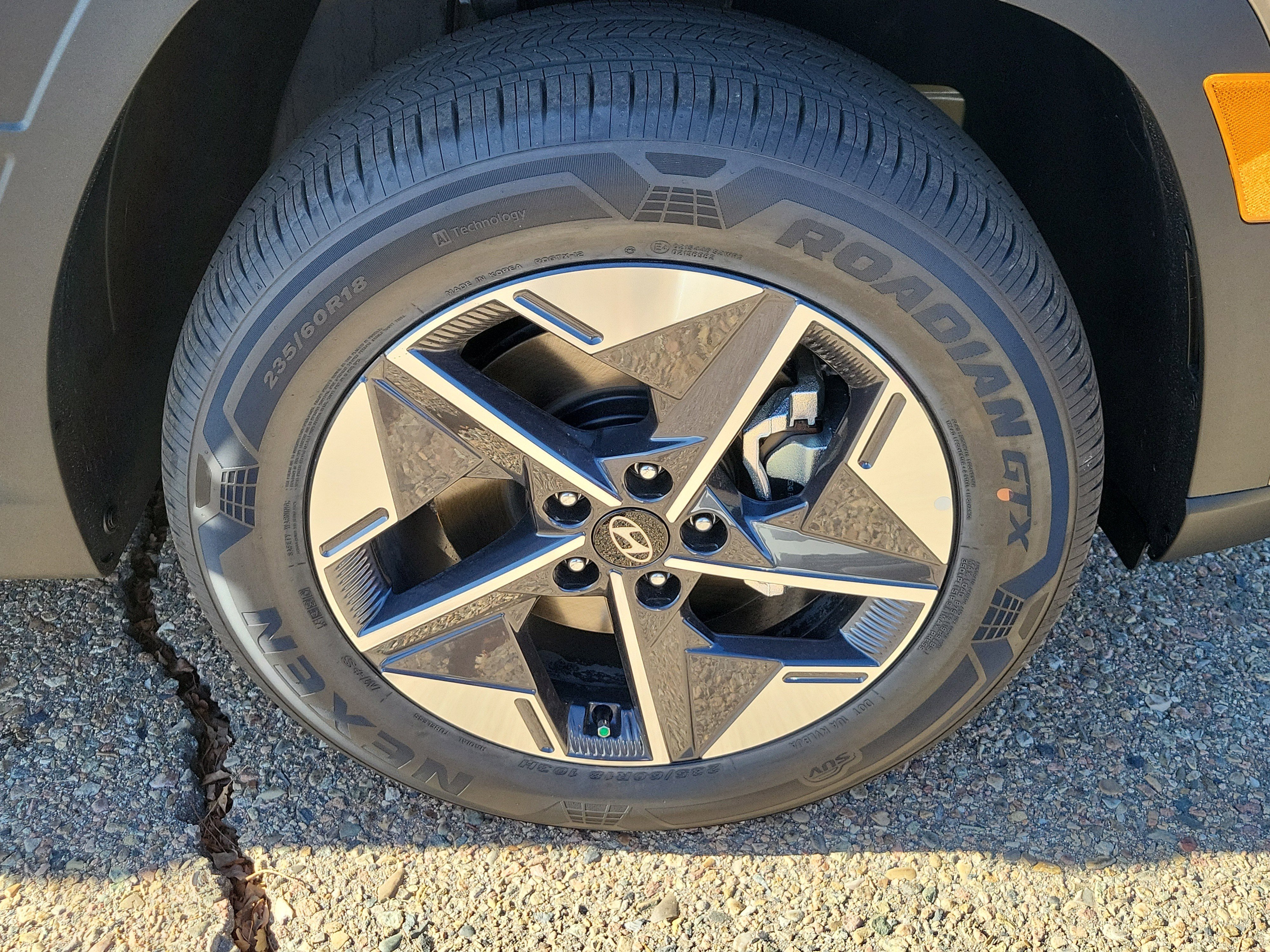 New 2026 Hyundai Tucson SEL image 14