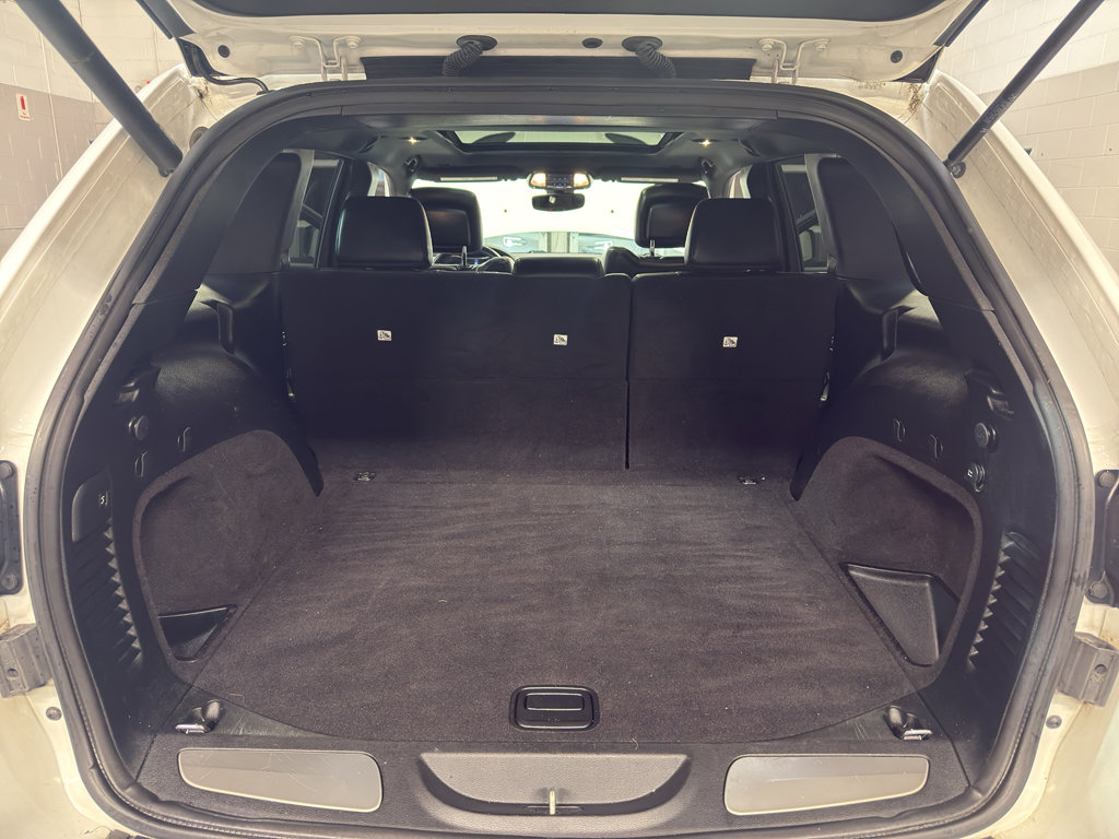 Used 2019 Jeep Grand Cherokee Limited X image 31