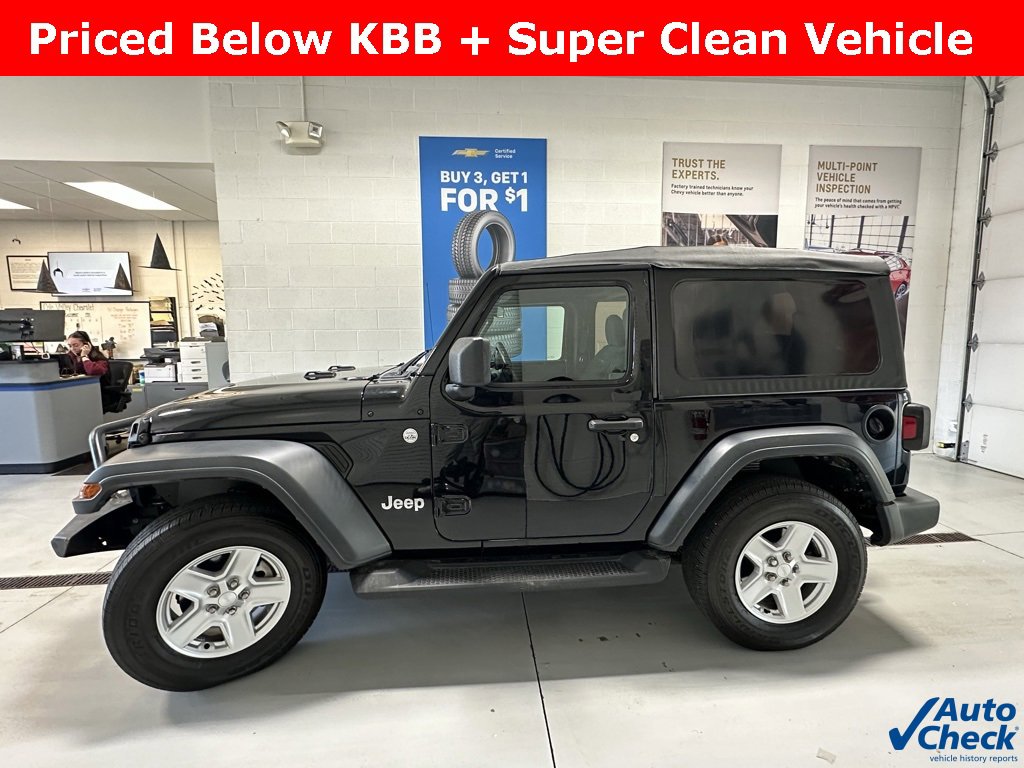 Used 2018 Jeep Wrangler Sport image 4