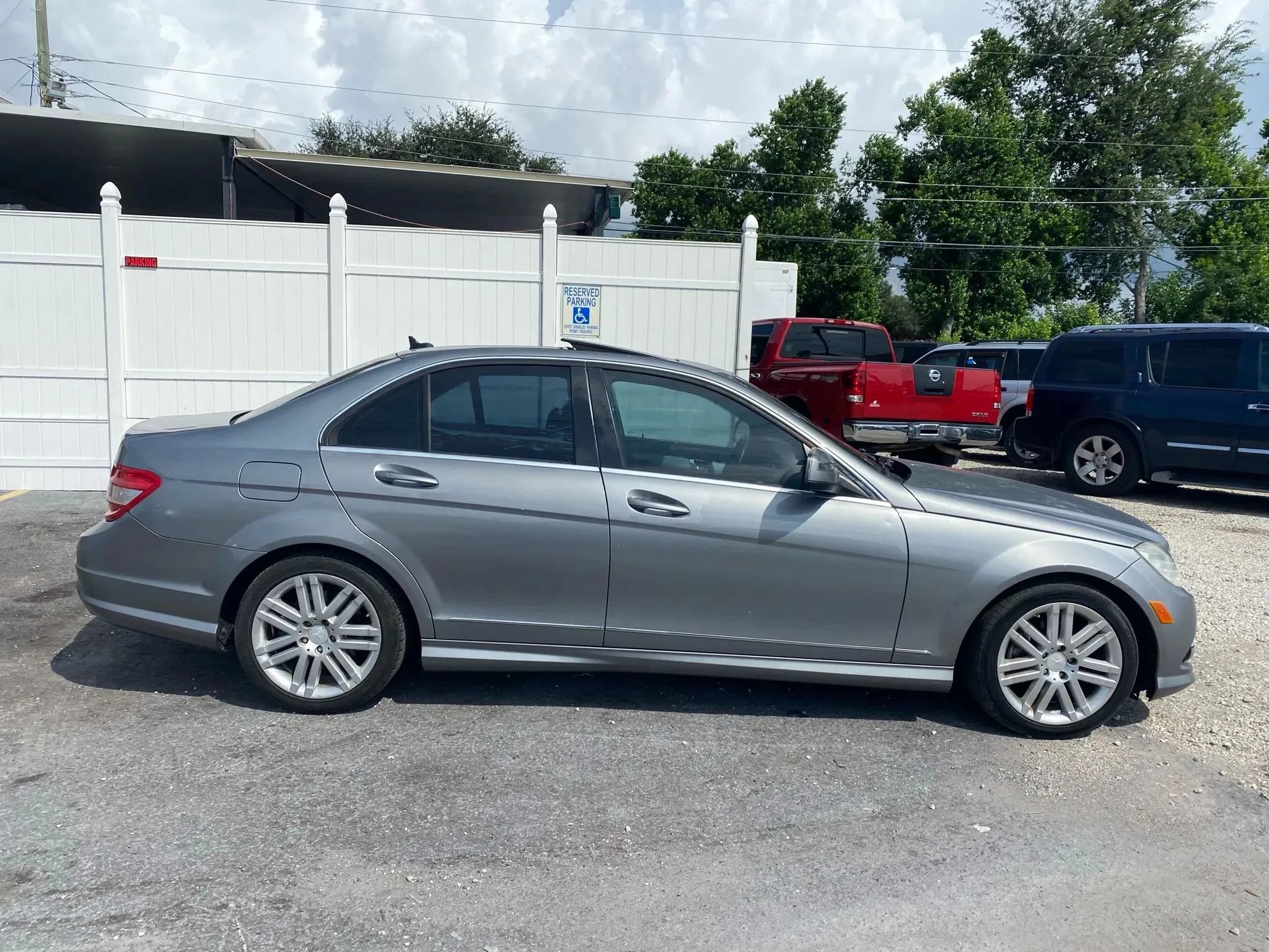 Used 2008 Mercedes-Benz C 300 Sedan image 5