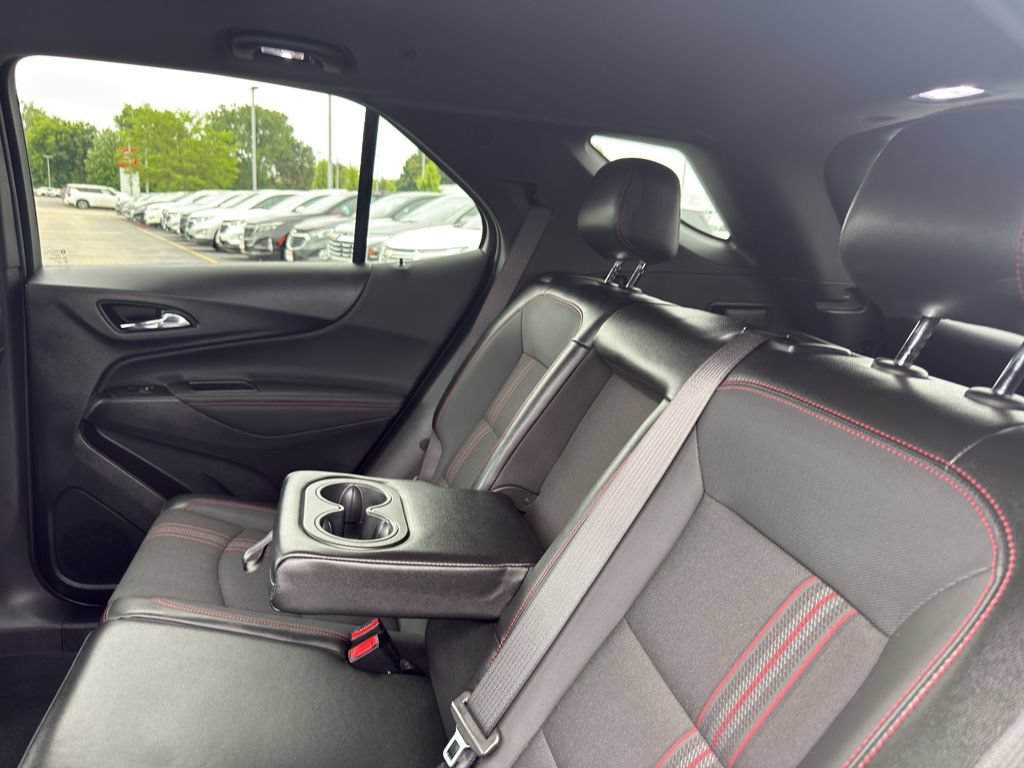 Certified 2023 Chevrolet Equinox RS FWD image 33