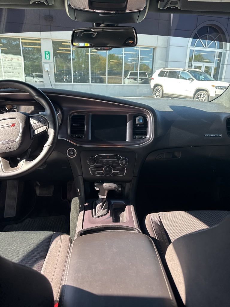 Used 2018 Dodge Charger GT w/ Blacktop Package AWD/4WD image 7