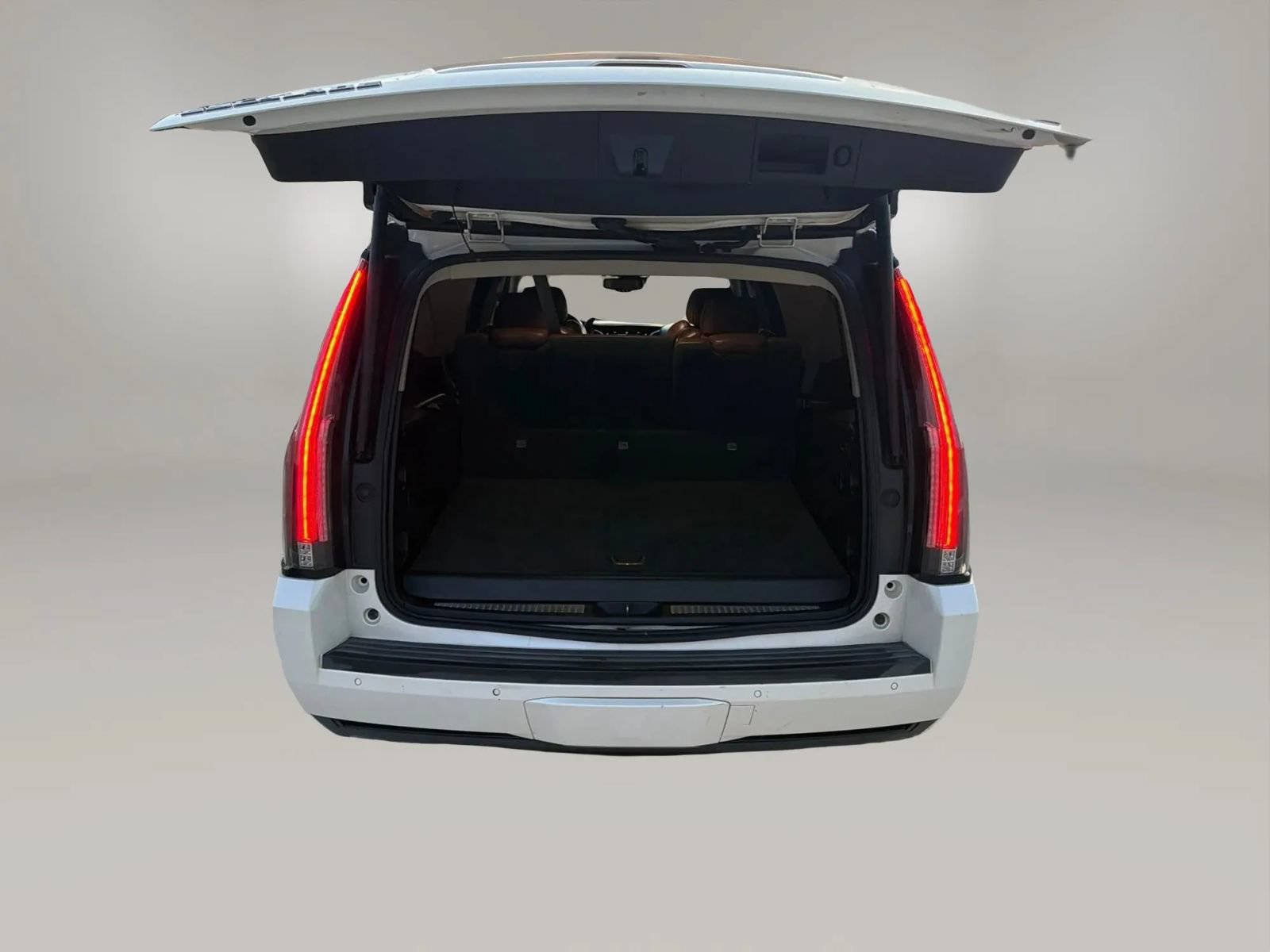Used 2015 Cadillac Escalade ESV Premium AWD/4WD image 16