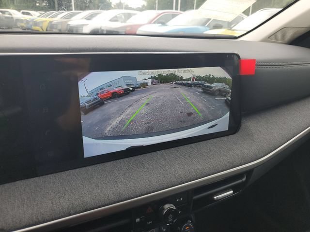 New 2026 Nissan Kicks SV w/ SV Premium Package FWD image 16