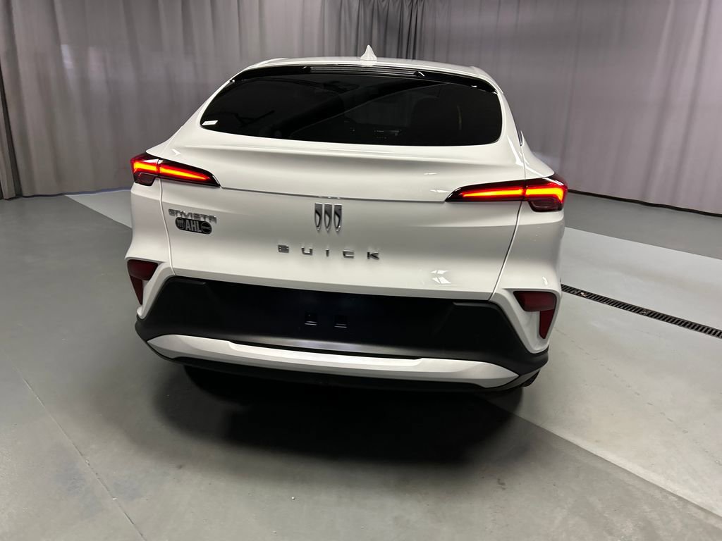 Used 2025 Buick Envista Preferred w/ Convenience I Package image 6
