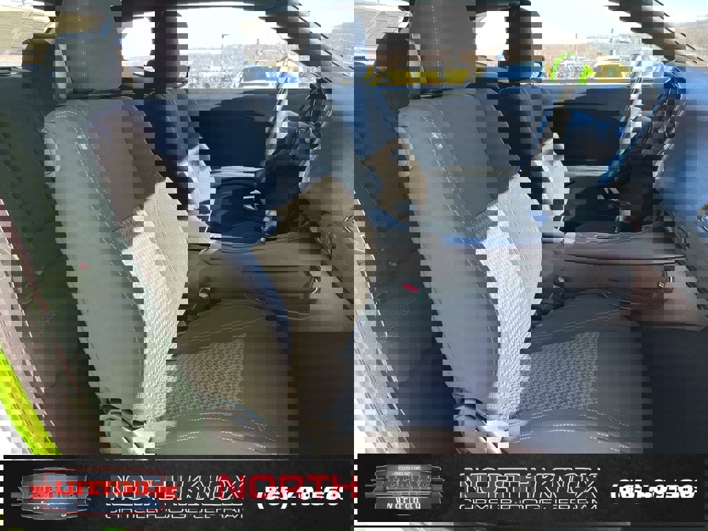 Used 2023 Dodge Challenger SXT w/ Blacktop Package image 20