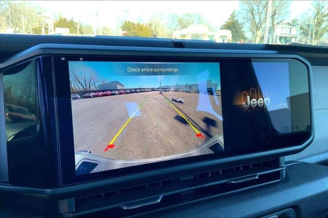New 2026 Jeep Gladiator Sport AWD/4WD image 44
