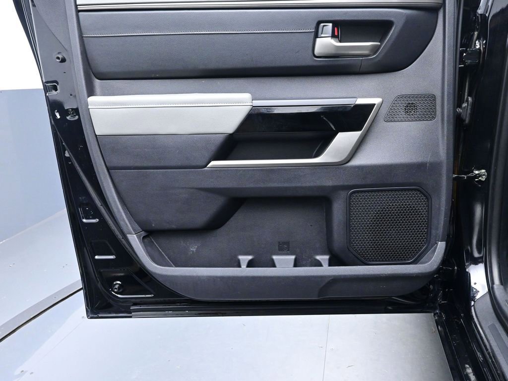 Used 2022 Toyota Tundra Limited image 21