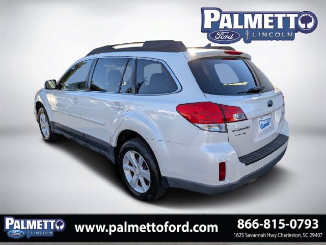 Used 2014 Subaru Outback 2.5i Premium AWD/4WD image 5