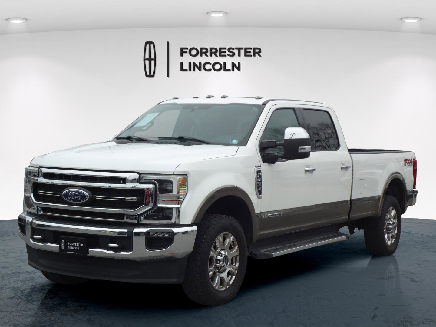 Used 2022 Ford F350 Lariat w/ Lariat Ultimate Package AWD/4WD image 7