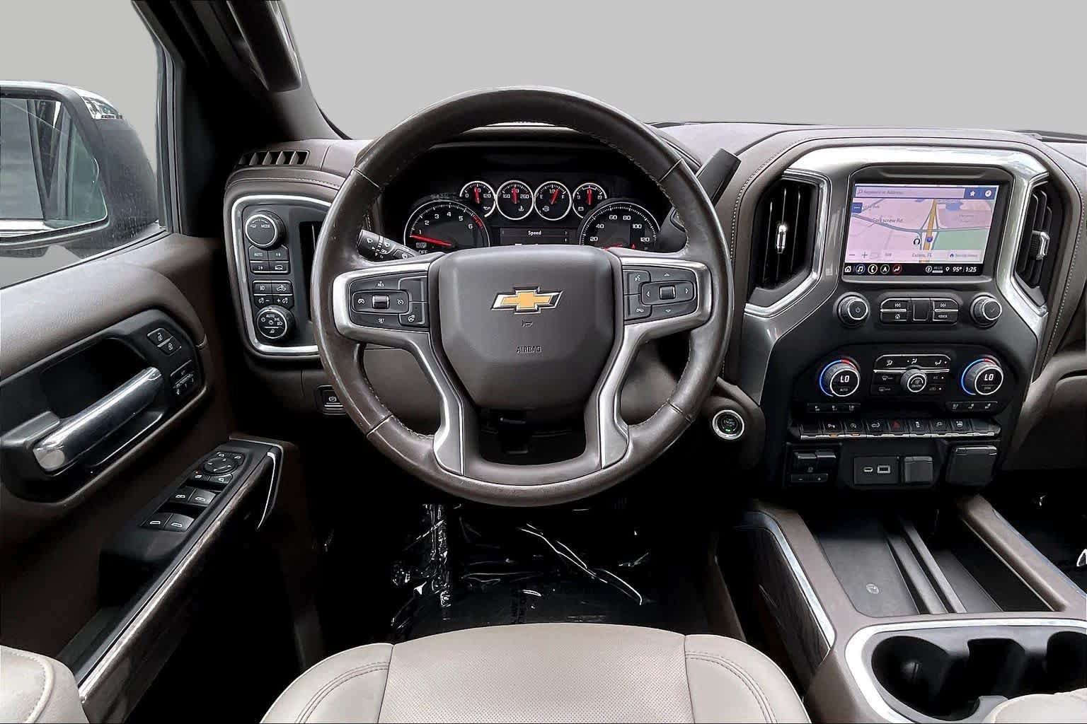 Used 2022 Chevrolet Silverado 1500 LTZ w/ LTZ Convenience Package II AWD/4WD image 6
